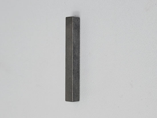 Picture of NEW LEADER 2135 SQUARE KEY 5/16"X5/16"X2-1/2"